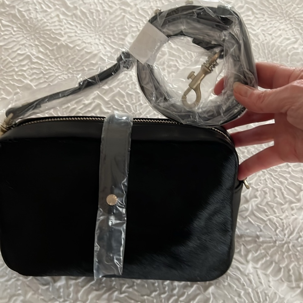 NWT UGG Crossbody Bag